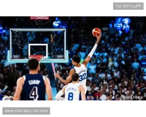 文班亚马跨界创举:篮球 + 国际象棋,Hoop Gambit 点燃新热潮! 文班亚马跨界创举:篮球 + 国际象棋,Hoop Gambit 点燃新热潮!